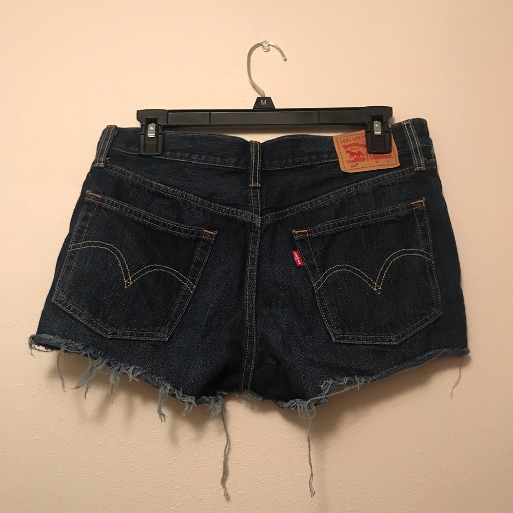 NWOT levi shorts ⭐️